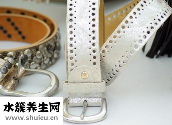 雙扣皮帶怎么系