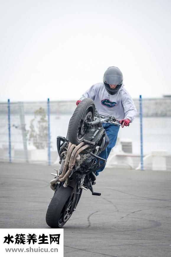 做深蹲腿疼怎么辦