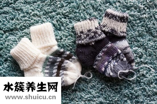 腳底干燥怎么回事