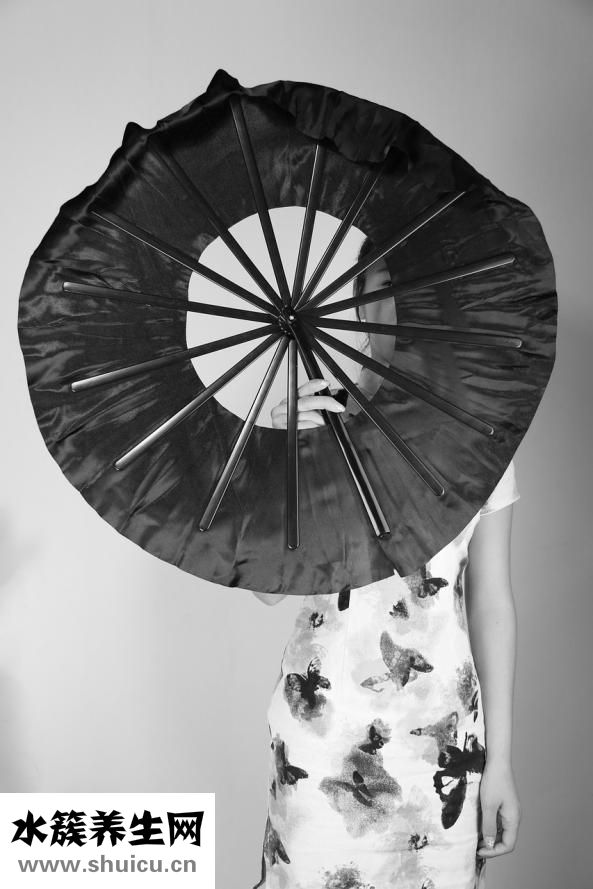 折疊扇子怎么做