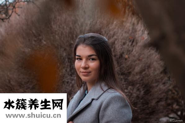 頭發一碰就掉怎么辦