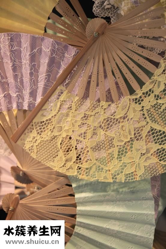 折疊扇子怎么做