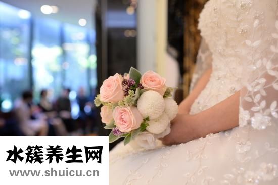 婚嫁利妨月表怎么看