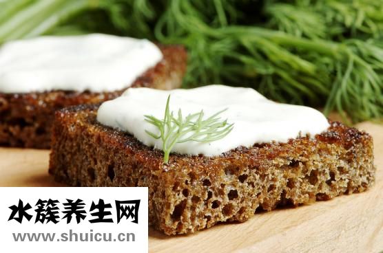 白菜皮蛋湯怎么做