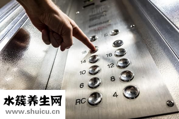 寶寶嘔吐怎么護理