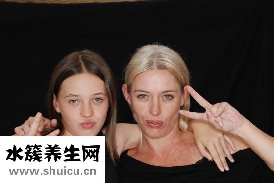 女兒很恨爸爸怎么辦