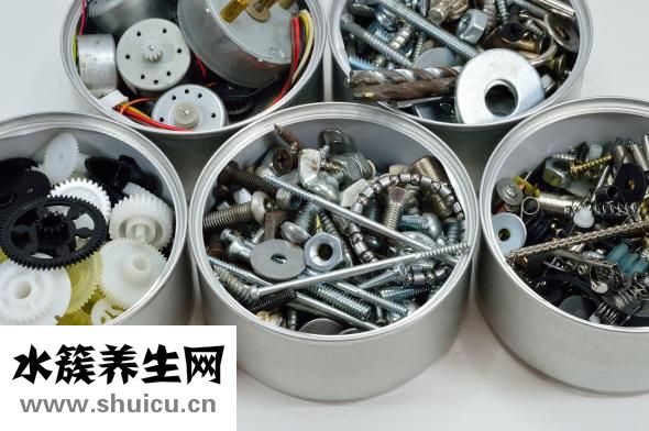 小雪人樣子怎么表達(dá)