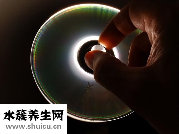 珍珠粉怎么美白牙齒