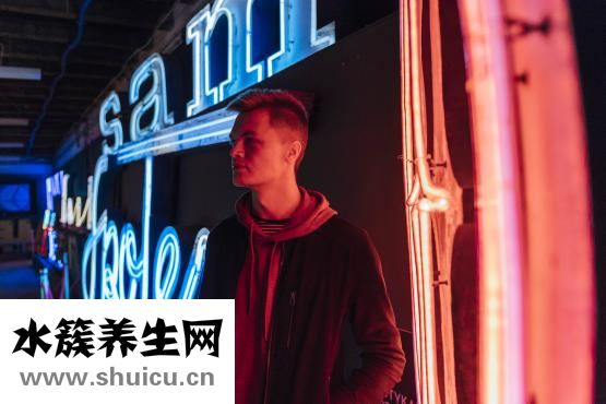 男人裸體怎么畫