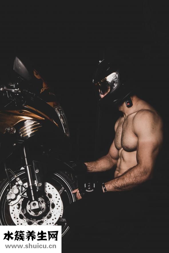 健身房怎么練小腿