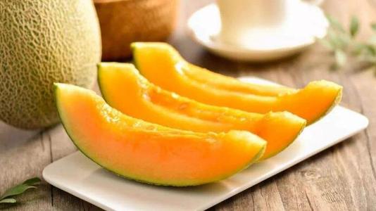 哈密瓜的功效與作用,哈密瓜的功效與作用營養價值吃藥期間可以吃哈密瓜