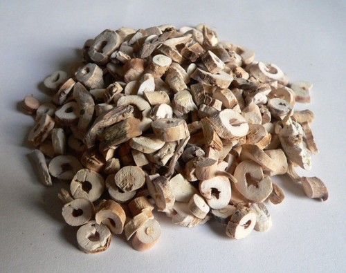 牡丹皮的作用與功效及副作用（牡丹皮的作用與功效）