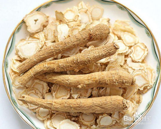 西洋參泡開水喝的功效和作用(西洋參泡水喝的害處)