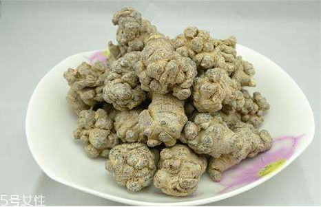 田七功效作用與主治(田七煲湯配什么材料)