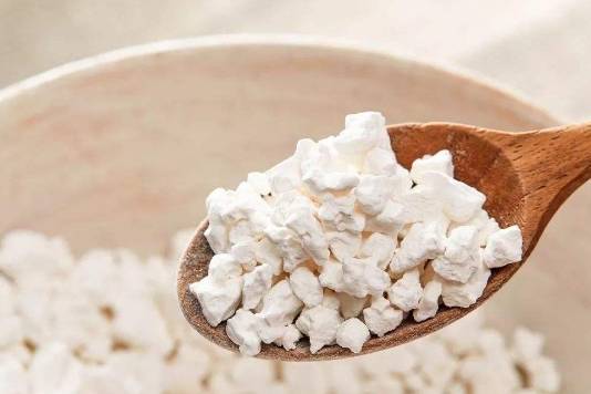 女人喝葛根粉的作用與功效有哪些（葛根粉對(duì)人身體有什么好處）