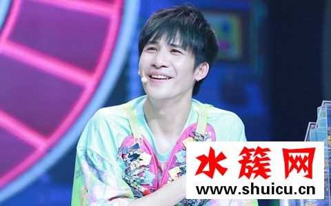 王思聰diss大張偉引網(wǎng)友圍觀點贊