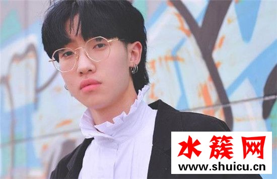 明日之子鄧典是富二代嗎