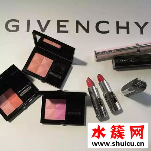 醉玲瓏劉詩詩口紅色號 醉玲瓏劉詩詩口紅是什么顏色 醉玲瓏鳳卿塵口紅什么顏色