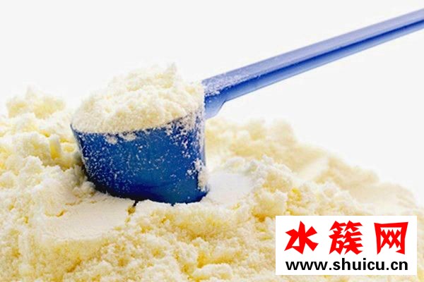 奶粉結塊還能喝嗎 奶粉結塊是怎么回事 奶粉結塊是怎么回事