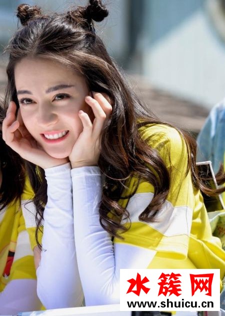 迪麗熱巴最新短發(fā)造型