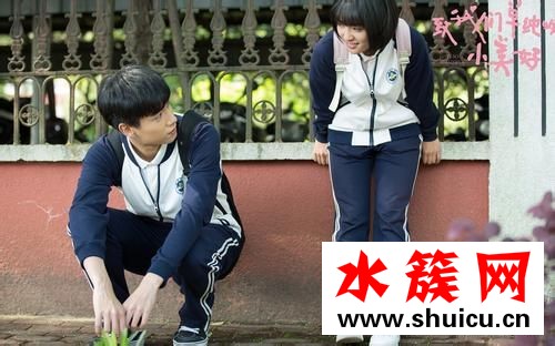 致我們單純的小美好改編自哪部小說 致我們單純的小美好小說結局是什么 致我們單純的小美好改編自哪部小說