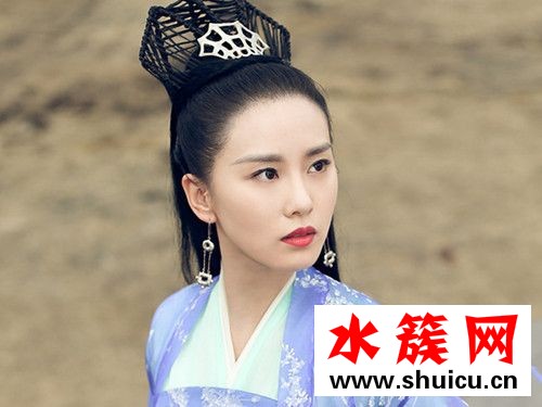 醉玲瓏劉詩詩口紅顏色