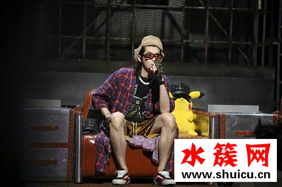 吳亦凡造型像光頭強