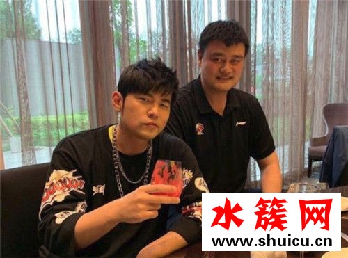 周杰倫姚明聚餐怎么回事 周杰倫姚明怎么認(rèn)識(shí)的 周杰倫姚明聚餐