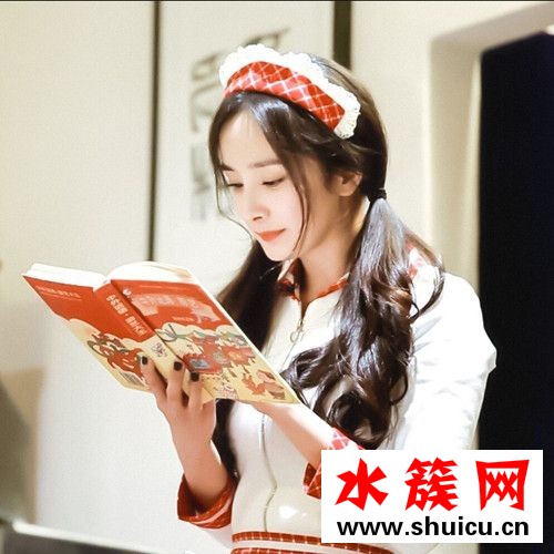 楊冪雙馬尾女仆裝是什么樣子