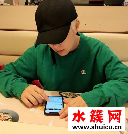 創造101Sunnee楊蕓晴長發什么樣