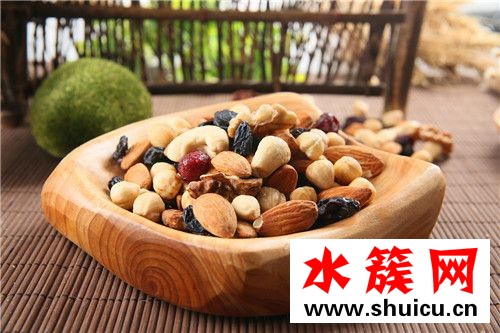 堅持吃堅果可以豐胸嗎 堅持吃堅果可以豐胸嗎