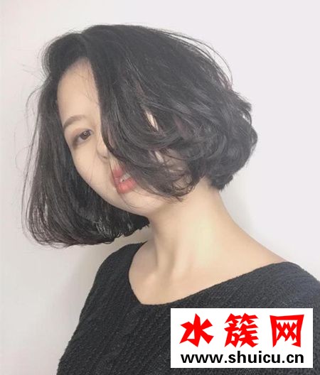 大臉適合什么長度的短發(fā)