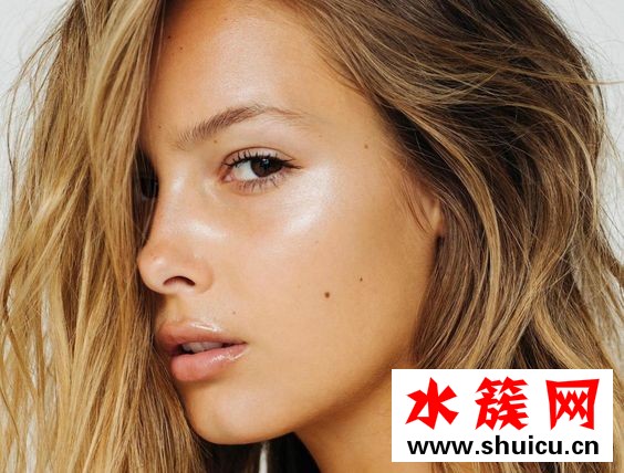 換季鬧肌荒!編輯愛不釋手高效保濕品推薦 換季鬧肌荒!編輯愛不釋手高效保濕品推薦 保濕效果好的護(hù)膚品