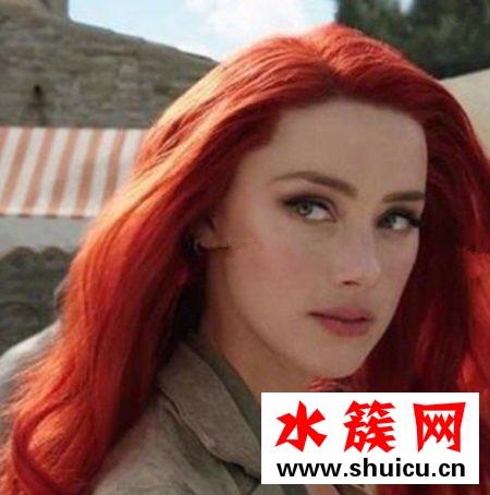 抖音網紅色頭發是什么顏色 紅色頭發抖音流行女 紅色頭發抖音流行女