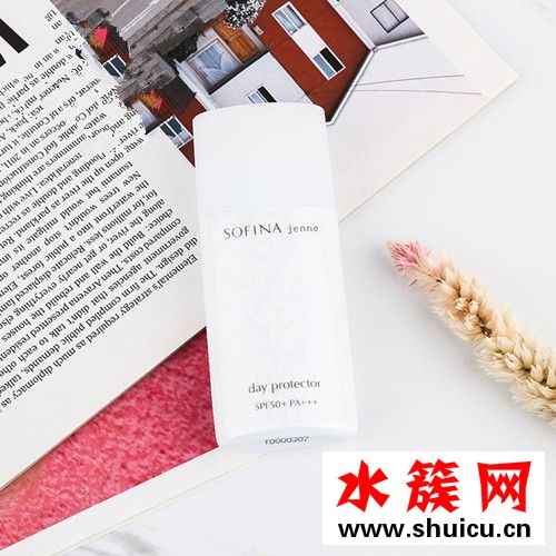 蘇菲娜白蕾絲和藍蕾絲的區別 蘇菲娜藍蕾絲真假鑒定 蘇菲娜白蕾絲和藍蕾絲的區別